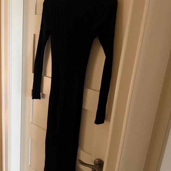 Club Monaco 100% Wool - Picture 5 of 5